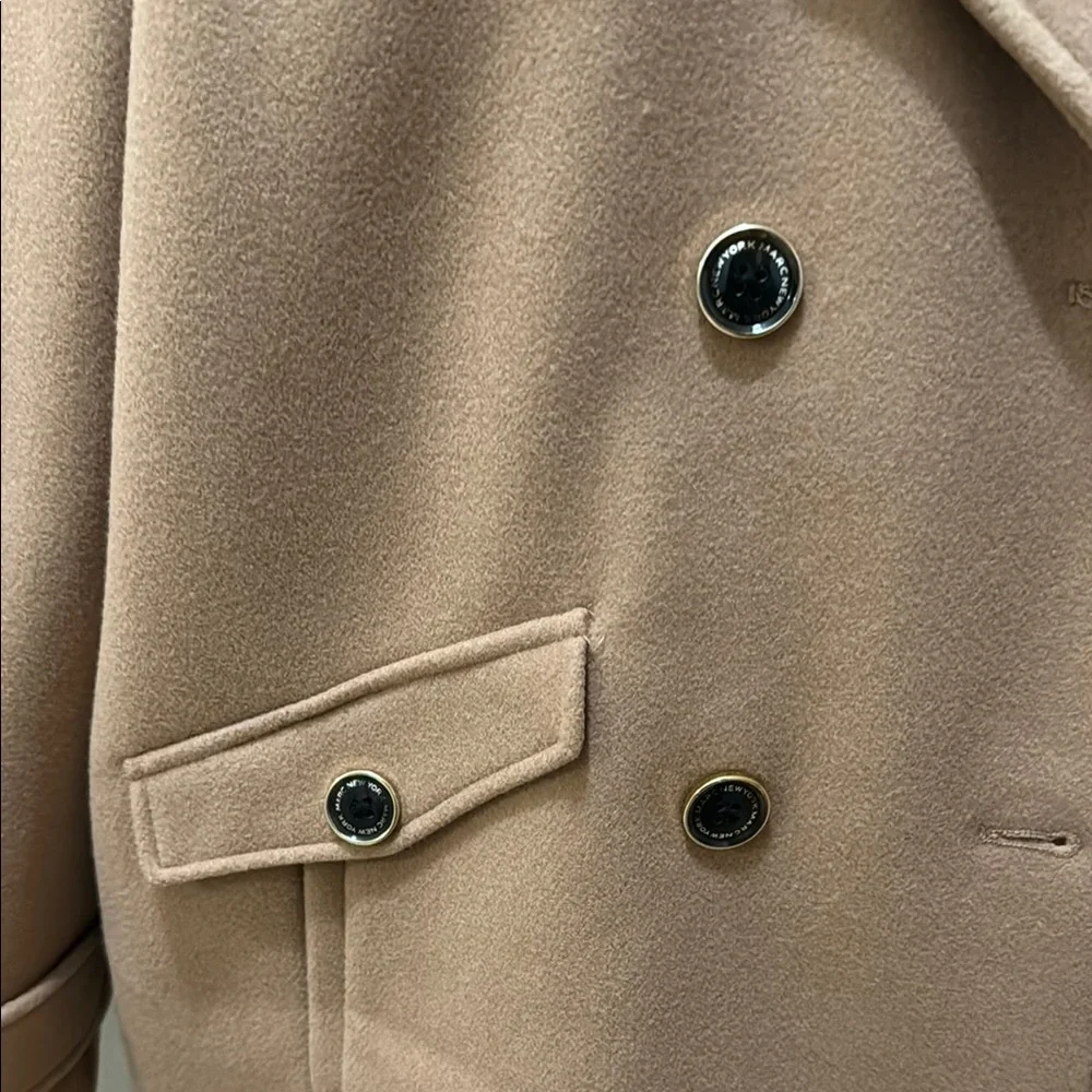 Marc New York Andrew Marc NWT Size M Elegant Tan Double-Breasted Women's Coat!!! - Picture 4 of 10